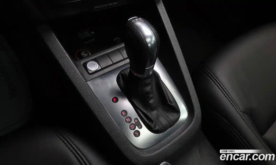 Volkswagen Jetta 2012 2.0 Автомат в Москве № 532662, фото 9