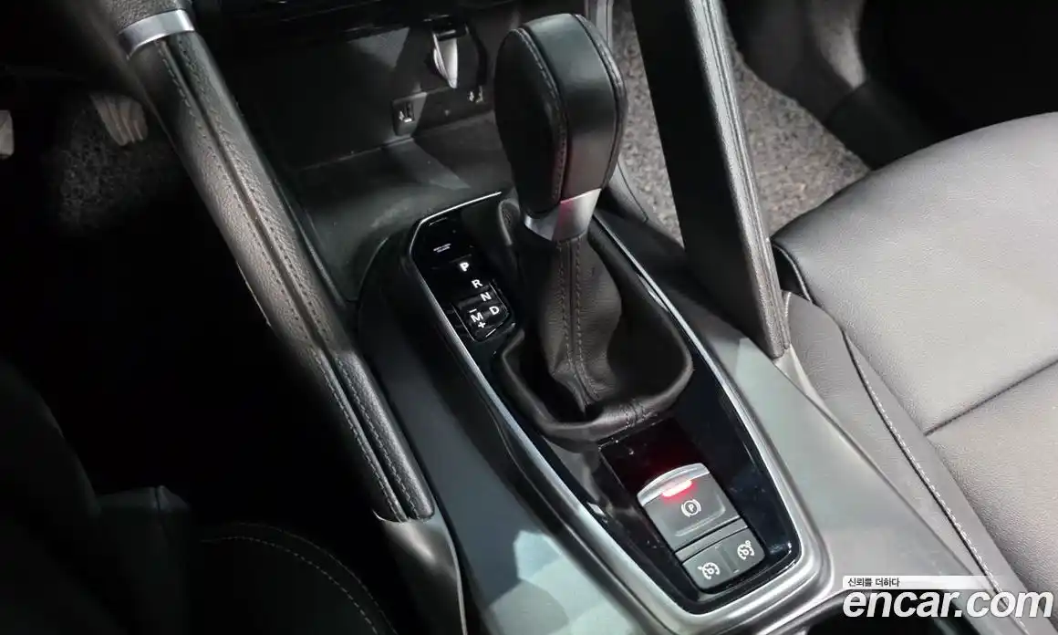 Renault QM6 2020 2.0 Автомат в Москве № 533739, фото 9