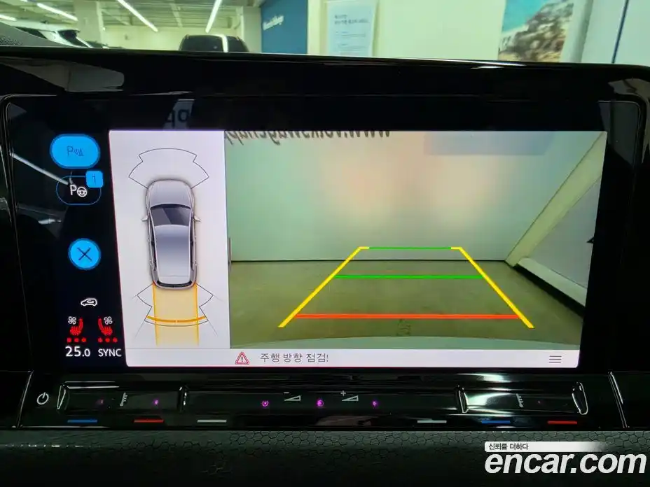 Volkswagen Golf 2024 2.0 Автомат в Москве № 533843, фото 13