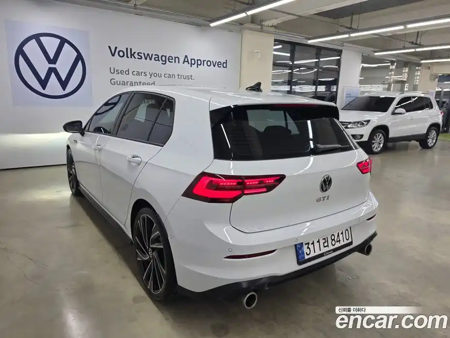 Volkswagen Golf 2024 2.0 Автомат в Москве № 533843, фото 18