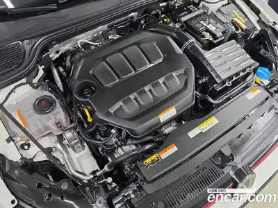 Volkswagen Golf 2024 2.0 Автомат в Москве № 533843, миниатюра 6