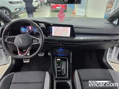 Volkswagen Golf 2024 2.0 Автомат в Москве № 533843, миниатюра 7