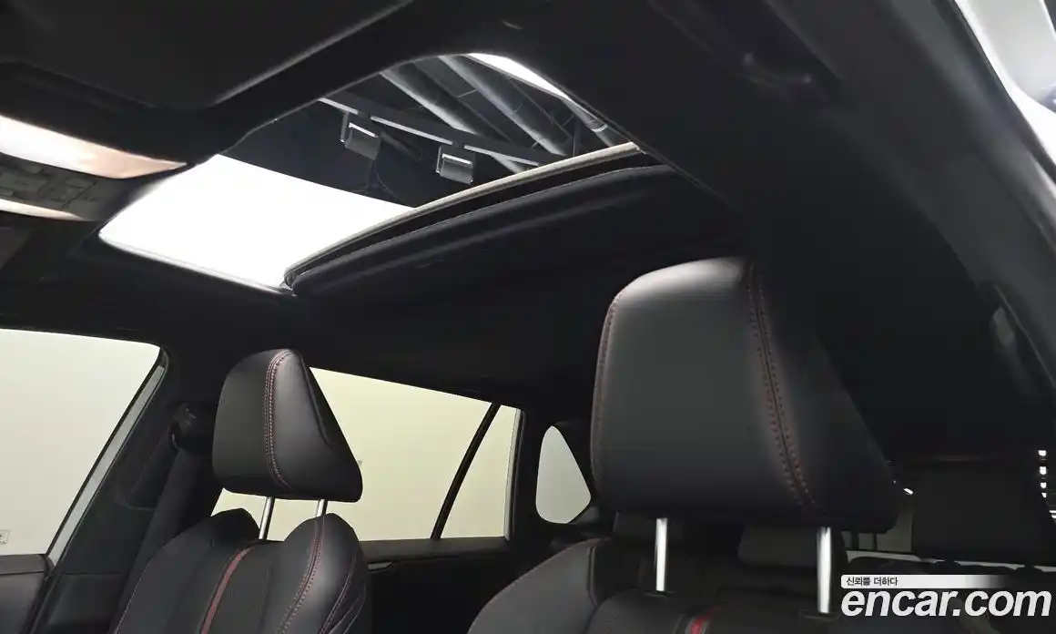 Toyota RAV4 2025 2.5 Автомат в Москве № 535393, фото 15