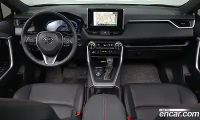 Toyota RAV4 2025 2.5 Автомат в Москве № 535393, миниатюра 6