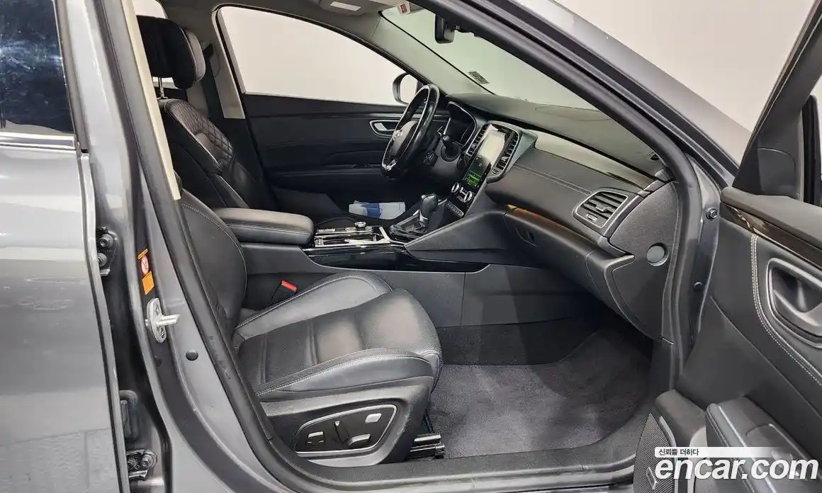 Renault SM6 2017 2.0 Автомат в Москве № 535710, фото 11