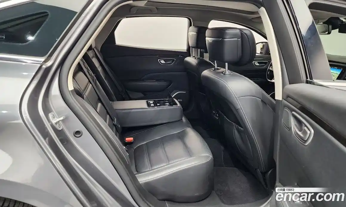 Renault SM6 2017 2.0 Автомат в Москве № 535710, фото 12