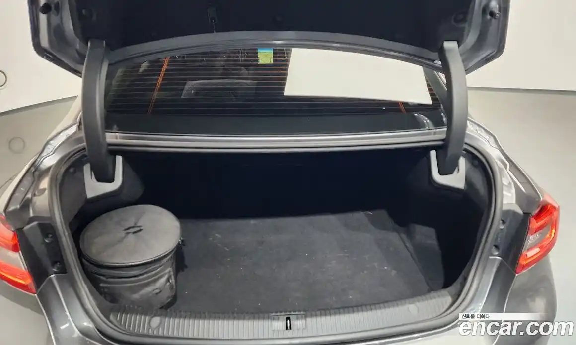 Renault SM6 2017 2.0 Автомат в Москве № 535710, фото 20