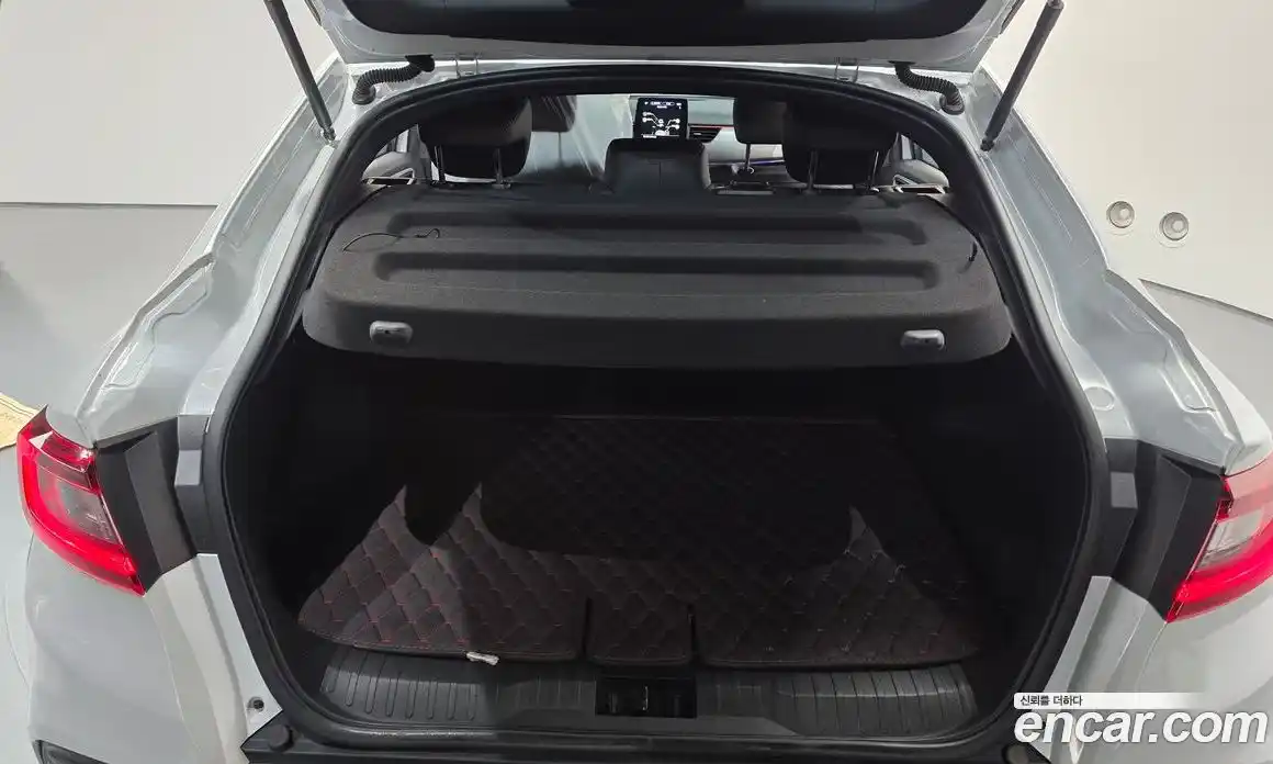 Renault XM3 2023 1.3 Автомат в Москве № 535729, фото 20