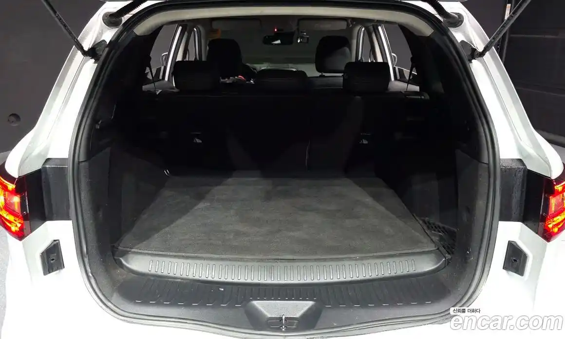 Renault QM6 2023 2.0 Автомат в Москве № 535877, фото 20