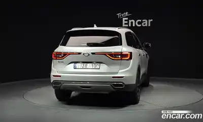 Renault QM6 2023 2.0 Автомат в Москве № 535877, миниатюра 4