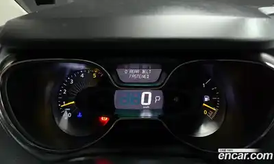 Renault QM3 2015 1.5 Автомат в Москве № 536103, миниатюра 8