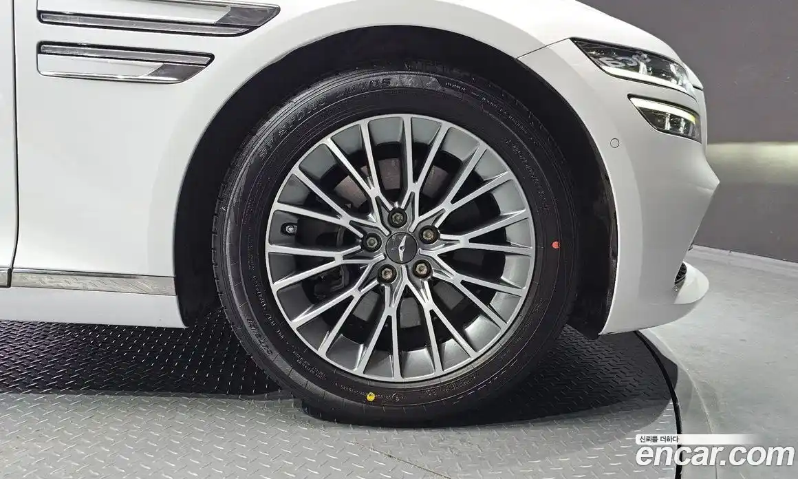 Genesis G80 2022 2.5 Автомат в Москве № 536616, фото 5