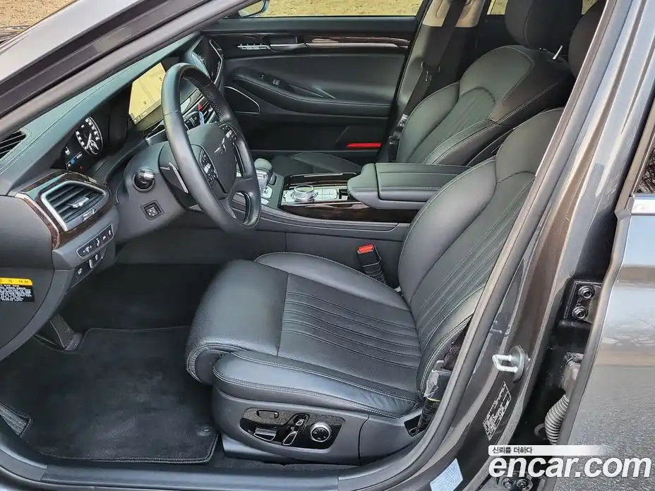 Genesis G90 2020 3.3 Автомат в Москве № 537307, фото 11