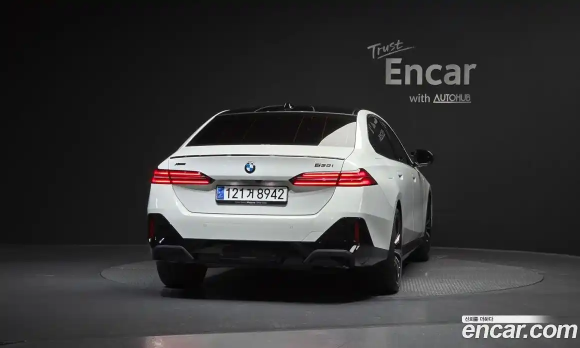 BMW 5-Series 2024 2.0 Автомат в Москве № 538097, фото 4