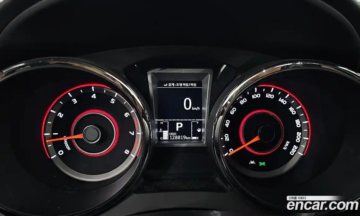 SsangYong TIBOLI 2018 1.6 Автомат в Москве № 539249, фото 8