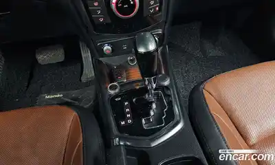 SsangYong TIBOLI 2018 1.6 Автомат в Москве № 539249, миниатюра 9