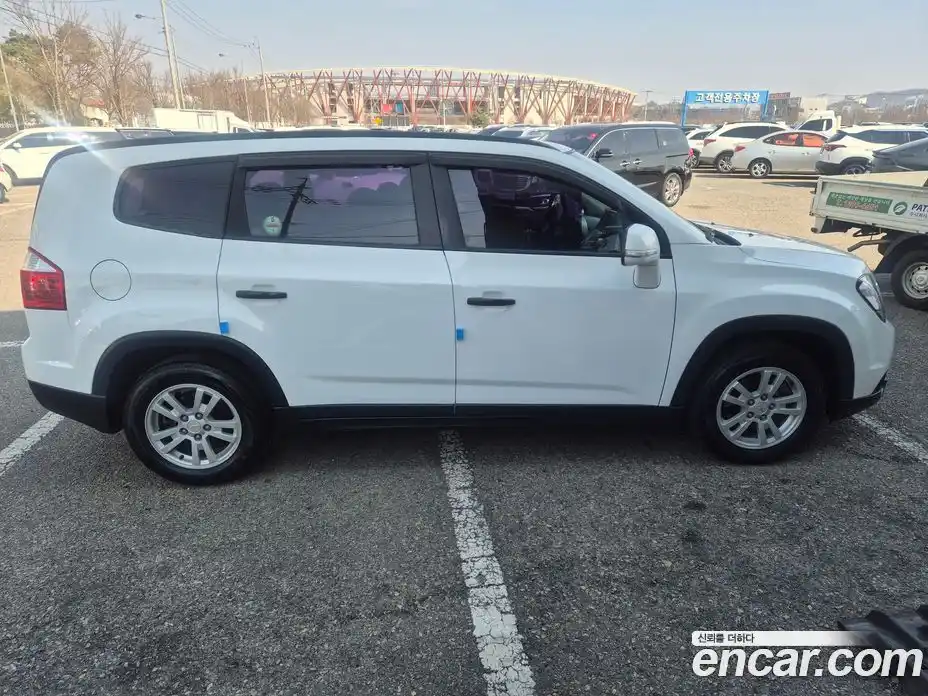 Chevrolet Orlando 2015 2.0 Автомат в Москве № 540174, фото 3
