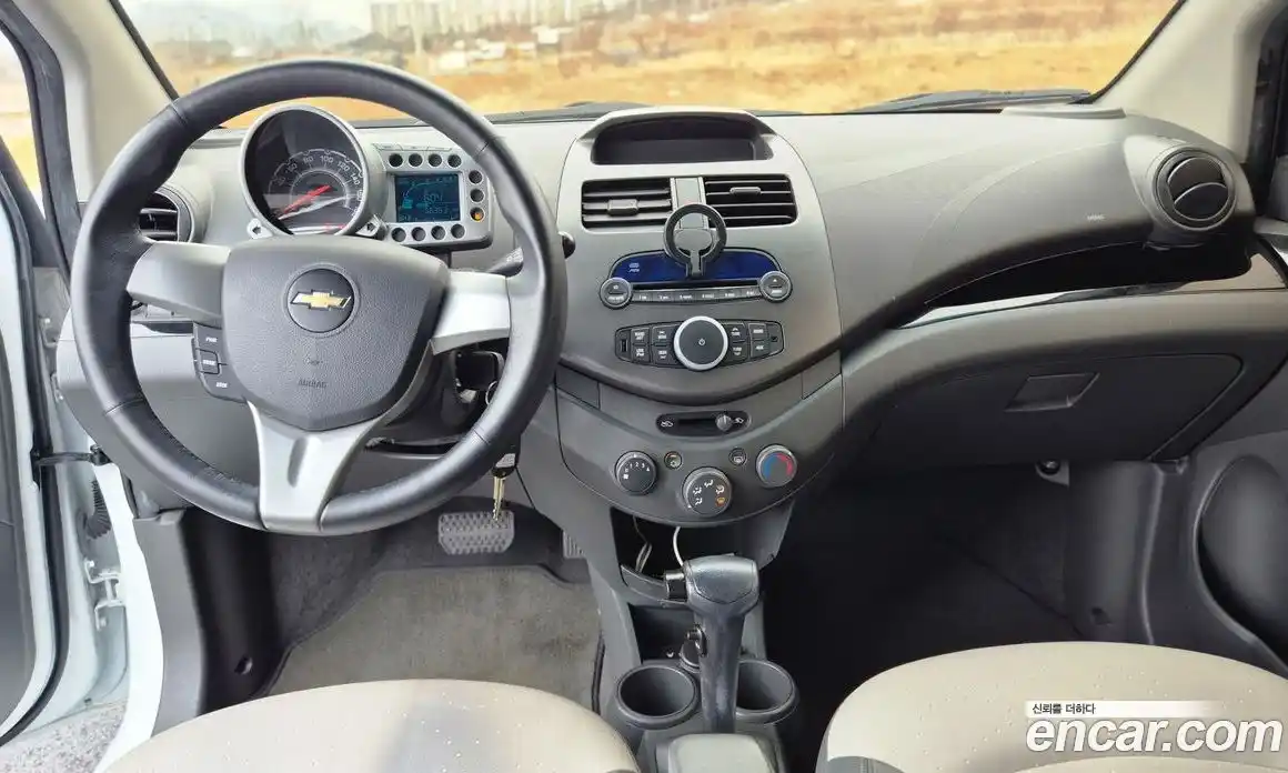 Chevrolet Spark 2012 1.0 Автомат в Москве № 540547, фото 15