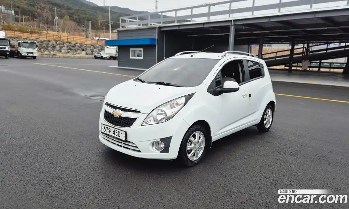 Chevrolet Spark 2012 1.0 Автомат в Москве № 540547, фото 3