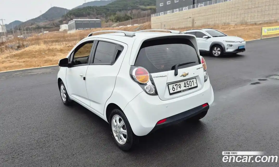 Chevrolet Spark 2012 1.0 Автомат в Москве № 540547, фото 4