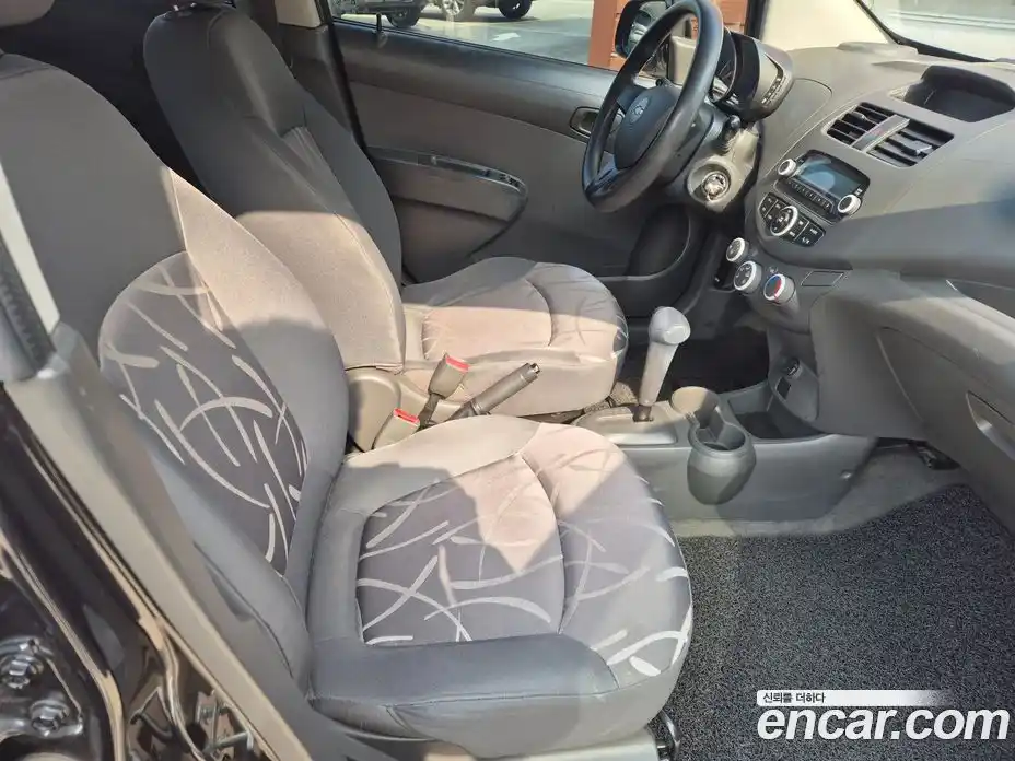 Chevrolet Spark 2014 1.0 Автомат в Москве № 540583, фото 12