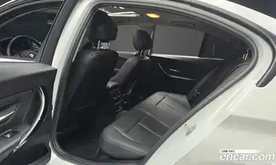 BMW 3-Series 2018 2.0 Автомат в Москве № 540808, миниатюра 12