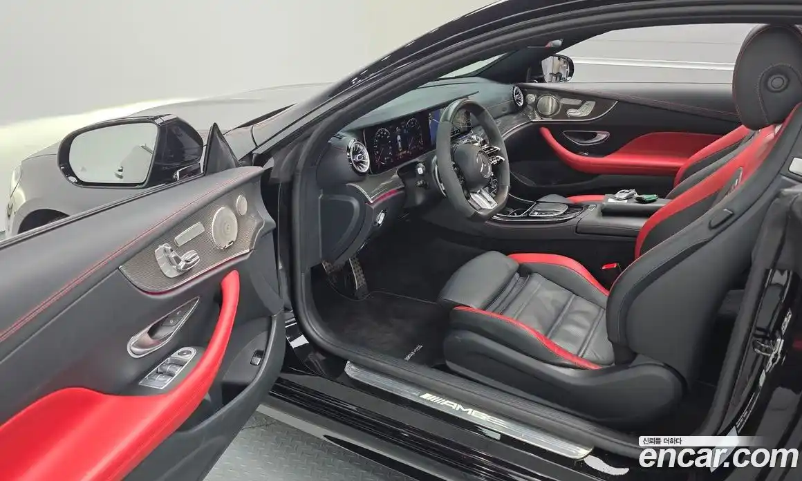 Mercedes-Benz E-Class 2023 3.0 Автомат в Москве № 541489, фото 11