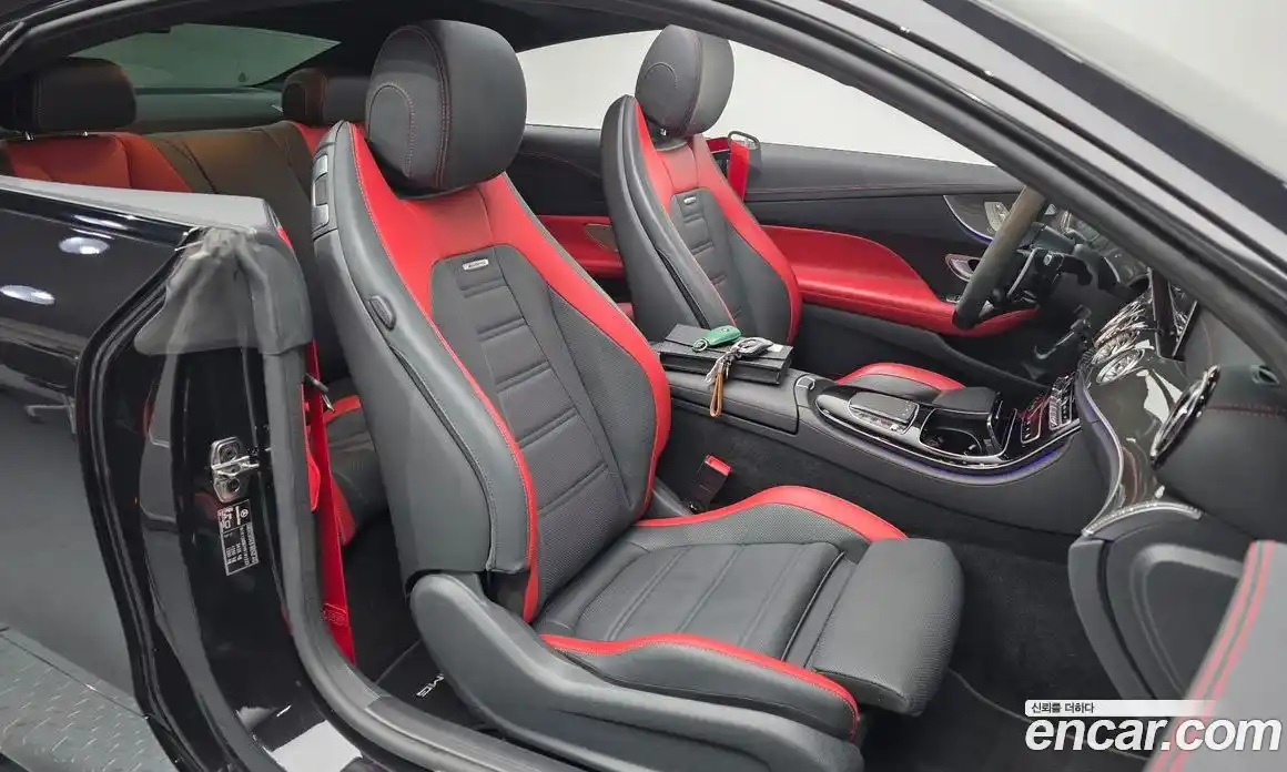 Mercedes-Benz E-Class 2023 3.0 Автомат в Москве № 541489, фото 10