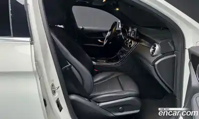 Mercedes-Benz GLC-Class 2021 2.0 Автомат в Москве № 542505, миниатюра 11