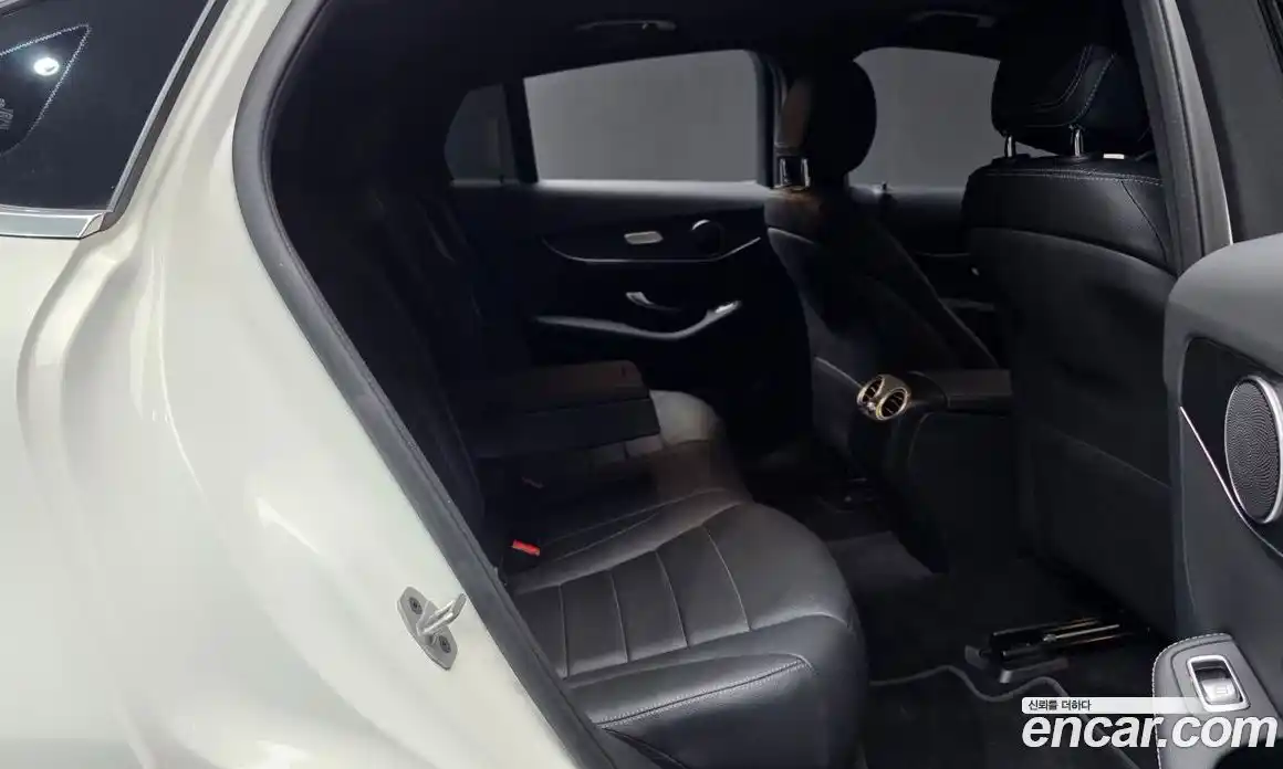 Mercedes-Benz GLC-Class 2021 2.0 Автомат в Москве № 542505, фото 12