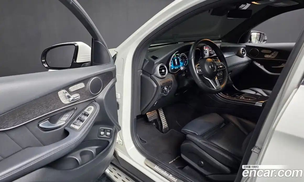 Mercedes-Benz GLC-Class 2021 2.0 Автомат в Москве № 542505, фото 10