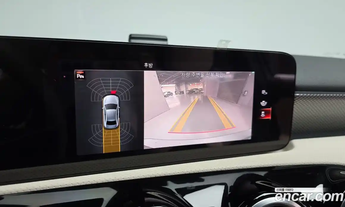 Mercedes-Benz A-Class 2021 2.0 Автомат в Москве № 542552, фото 14