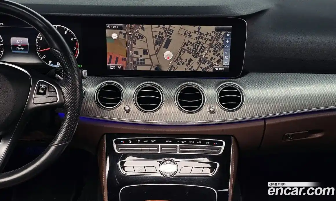 Mercedes-Benz E-Class 2017 2.0 Автомат в Москве № 543035, фото 13