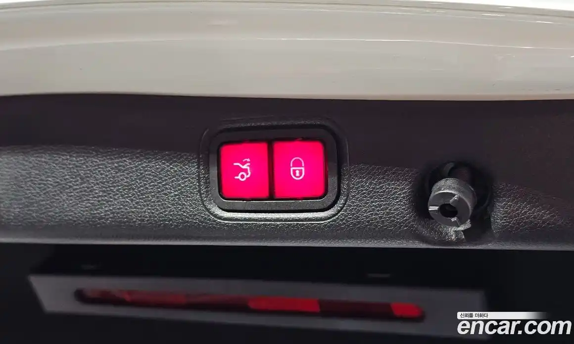 Mercedes-Benz E-Class 2017 2.0 Автомат в Москве № 543035, фото 18