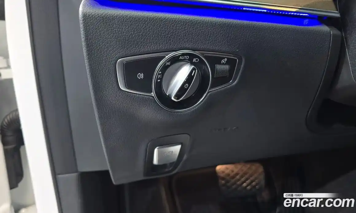 Mercedes-Benz E-Class 2021 2.0 Автомат в Москве № 543474, фото 18