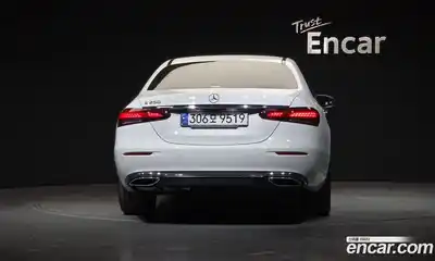 Mercedes-Benz E-Class 2021 2.0 Автомат в Москве № 543474, миниатюра 4