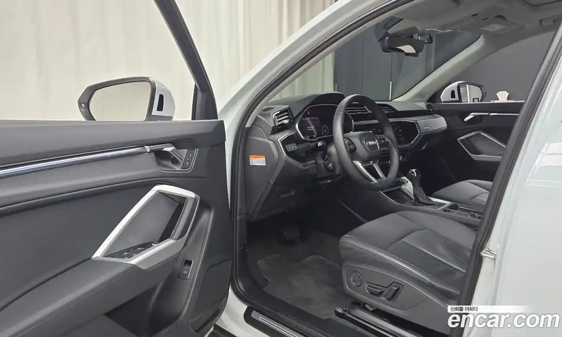 Audi Q3 2025 2.0 Автомат в Москве № 543806, фото 10