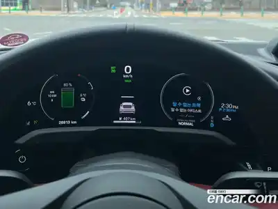 Porsche Taycan 2025 0.1 Автомат в Москве № 545888, миниатюра 10