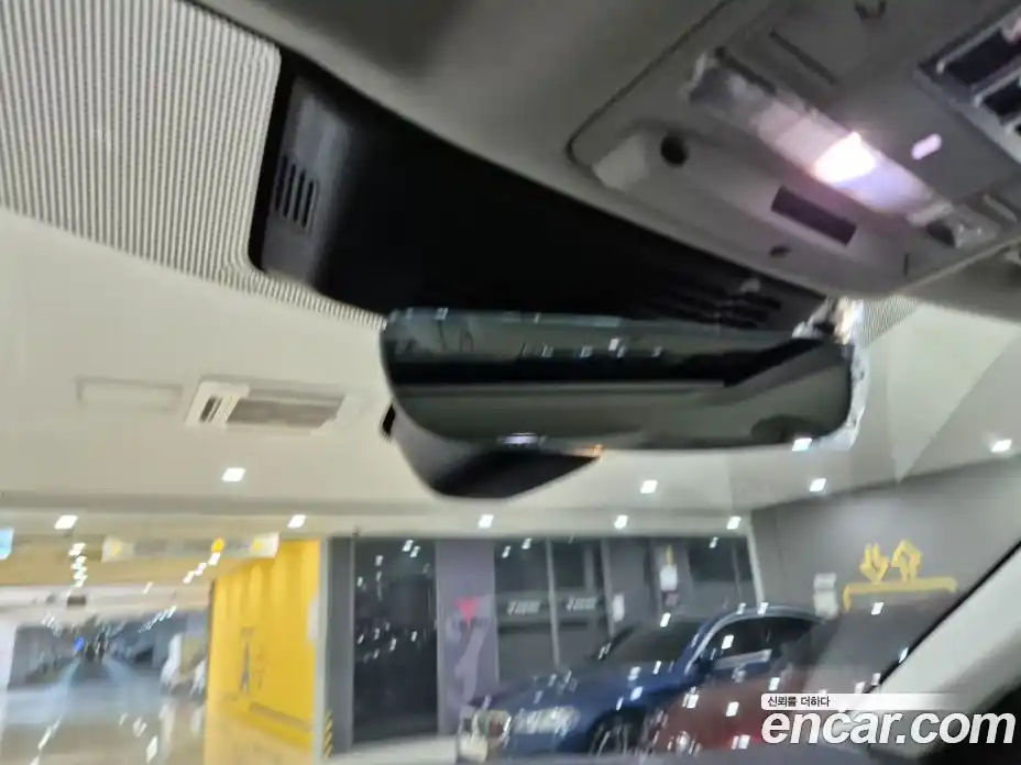 Land Rover Discovery 2025 3.0 Автомат в Москве № 546088, фото 18