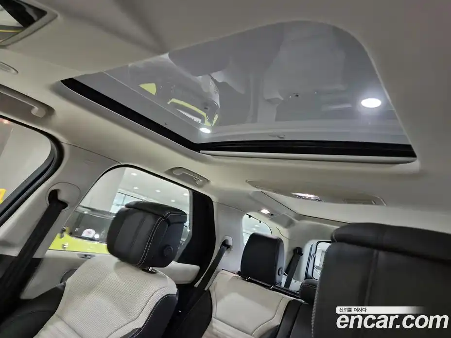 Land Rover Discovery 2025 3.0 Автомат в Москве № 546088, фото 19