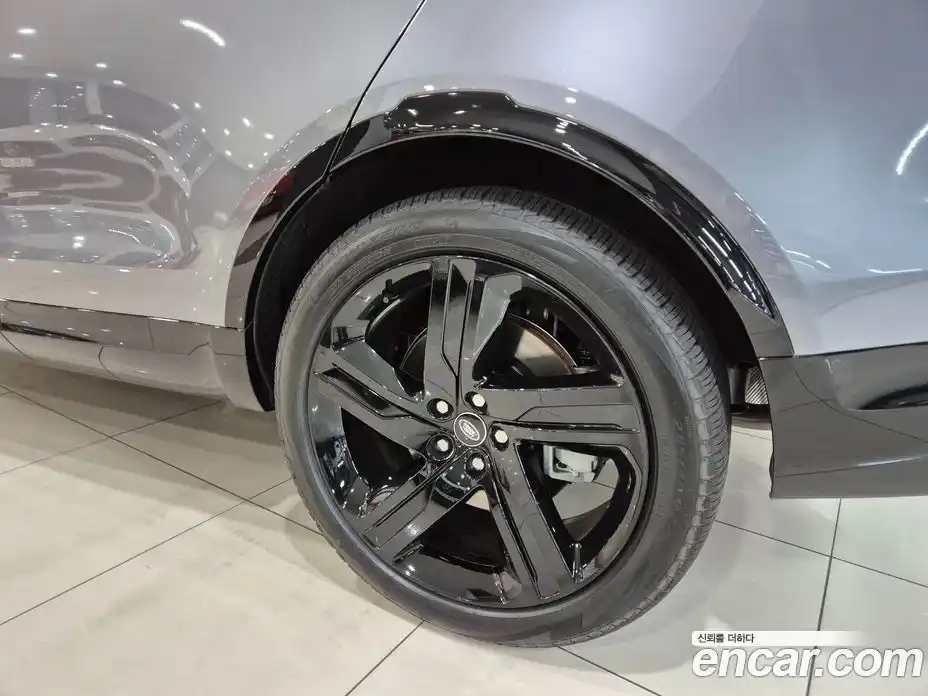 Land Rover Discovery 2025 3.0 Автомат в Москве № 546088, фото 20