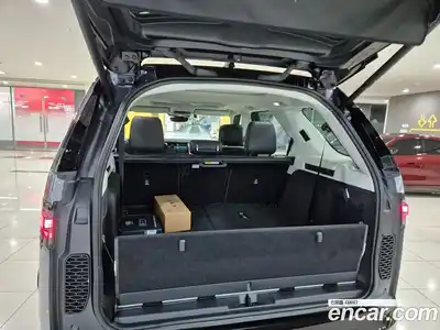 Land Rover Discovery 2025 3.0 Автомат в Москве № 546088, миниатюра 5