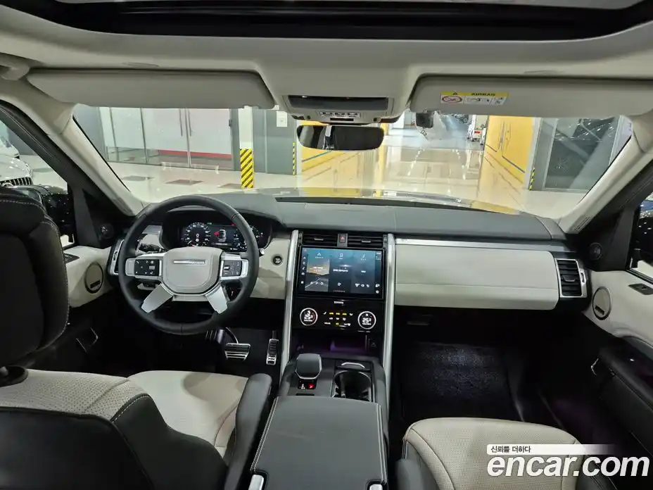 Land Rover Discovery 2025 3.0 Автомат в Москве № 546088, фото 6