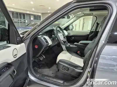 Land Rover Discovery 2025 3.0 Автомат в Москве № 546088, миниатюра 7