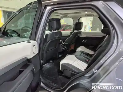 Land Rover Discovery 2025 3.0 Автомат в Москве № 546088, миниатюра 9