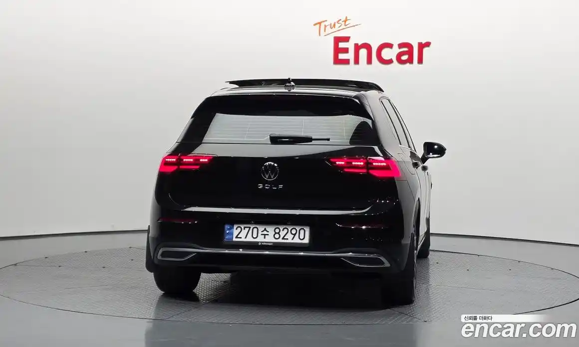 Volkswagen Golf 2024 2.0 Автомат в Москве № 547256, фото 4