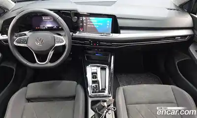 Volkswagen Golf 2024 2.0 Автомат в Москве № 547256, миниатюра 7