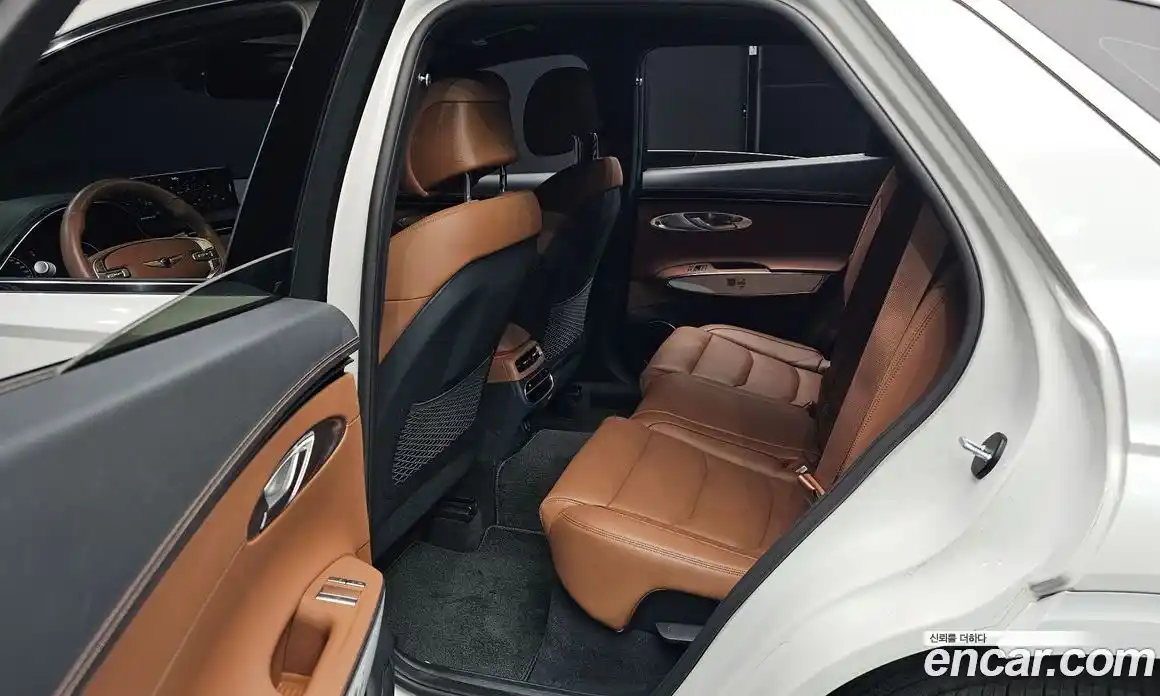 Genesis GV70 2023 2.5 Автомат в Москве № 57376, фото 12