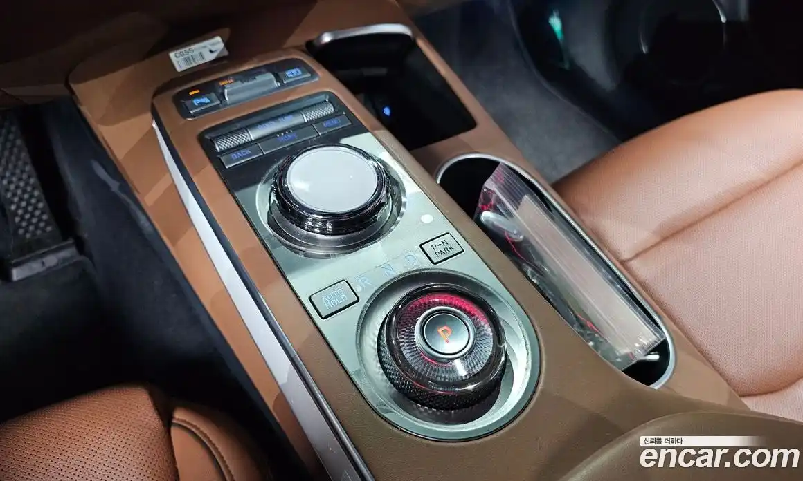 Genesis GV70 2023 2.5 Автомат в Москве № 57376, фото 9