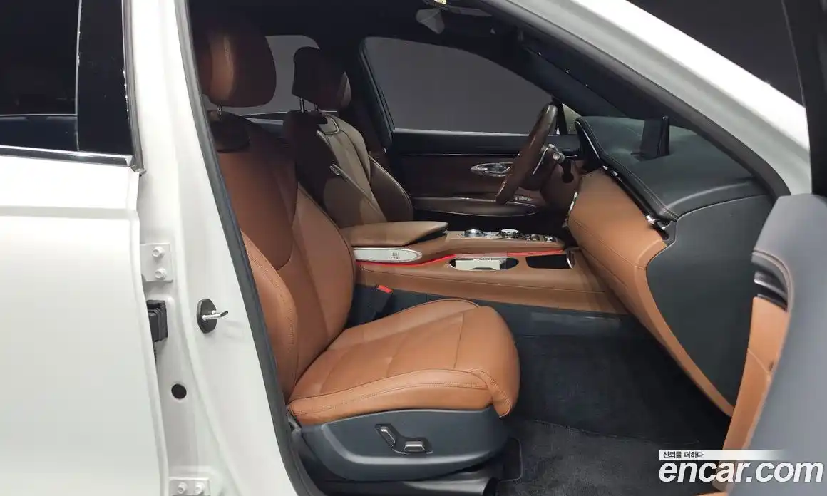 Genesis GV70 2023 2.5 Автомат в Москве № 57376, фото 10